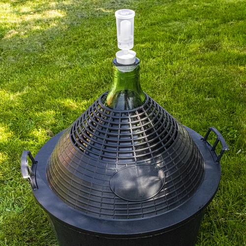Balon za vino 34 L u plastičnoj košari - 7