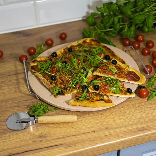 Kamen za pizzu s ručkom i nožem, od kordierita, okrugli 33 cm - 14