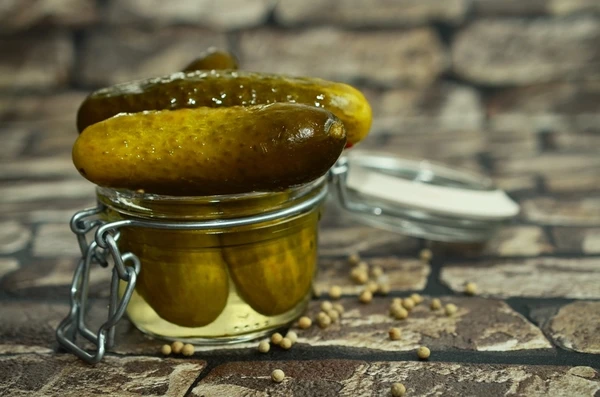 Lagano ukiseljeni krastavci