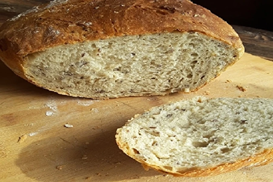 Pšenični kruh s kvascem i lanenim sjemenkama